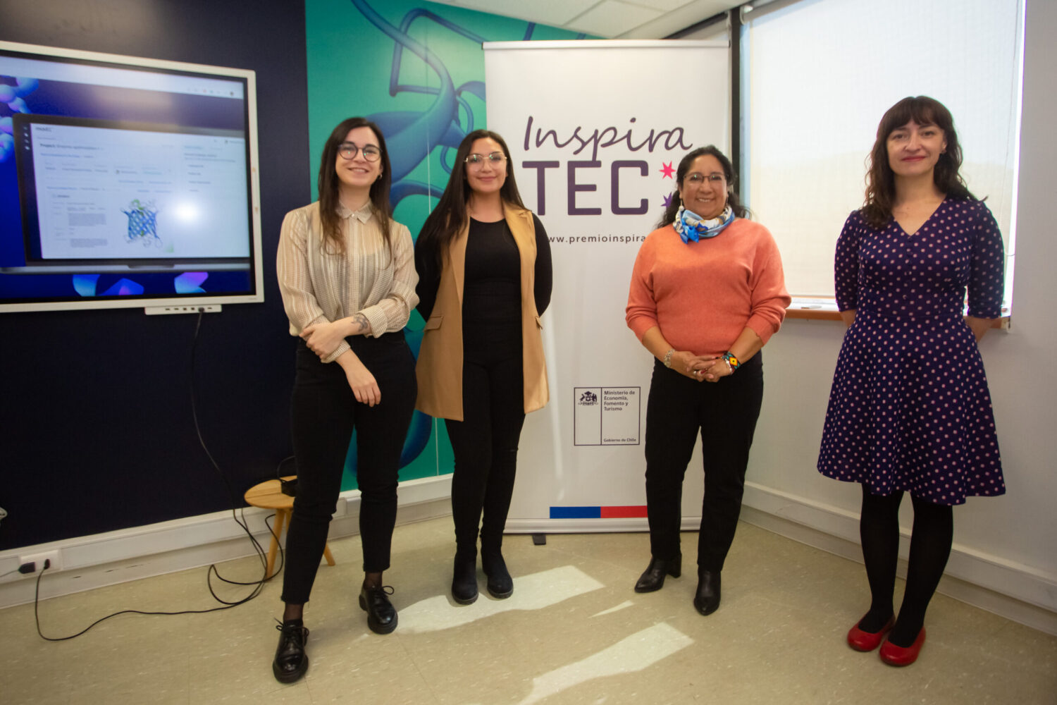 Premio InspiraTEC 2022: Se abre convocatoria para destacar a mujeres en ciencia y tecnología